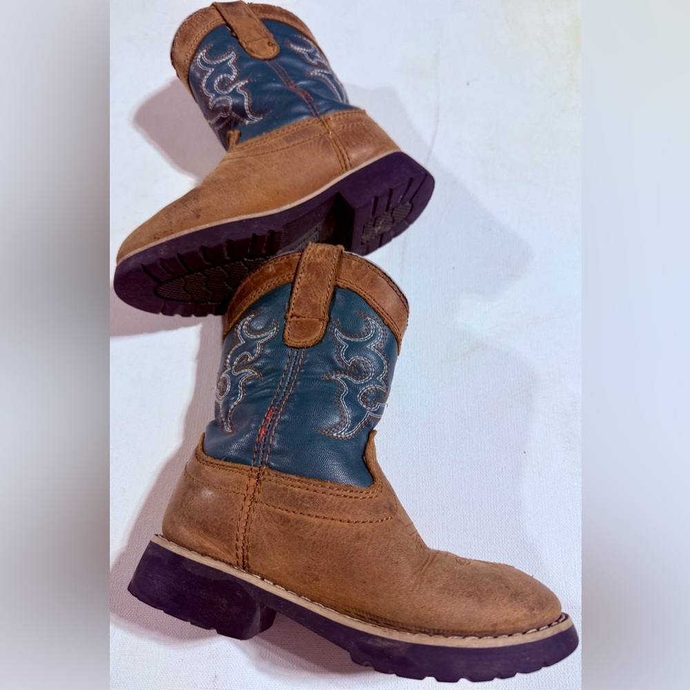 Itasca Kids Tan and Blue Boots
